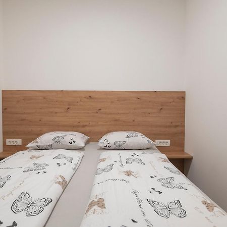 Nika & Erik Apartment Кранска гора Екстериор снимка
